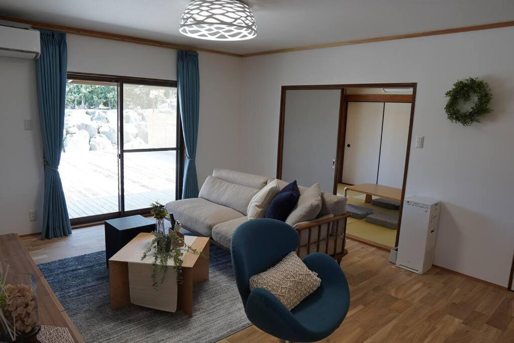 ゆったりとした時間を過ごせる一棟貸切の別荘　たけしま 鸣门 外观 照片